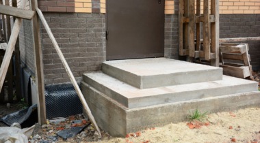 betonowe schody zewnętrzne