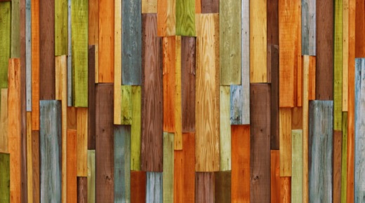 Drewno pomalowane lazurą